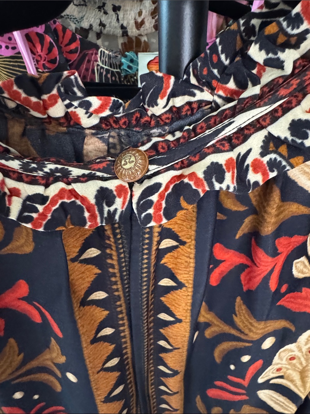 FARM Rio Tapestry Garden High-neck Dress with Belt - Picture 8 of 12